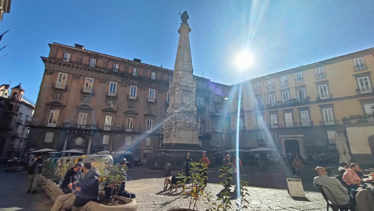 Famme Sta Cuiete Appartamento Napoli Centro Екстериор снимка
